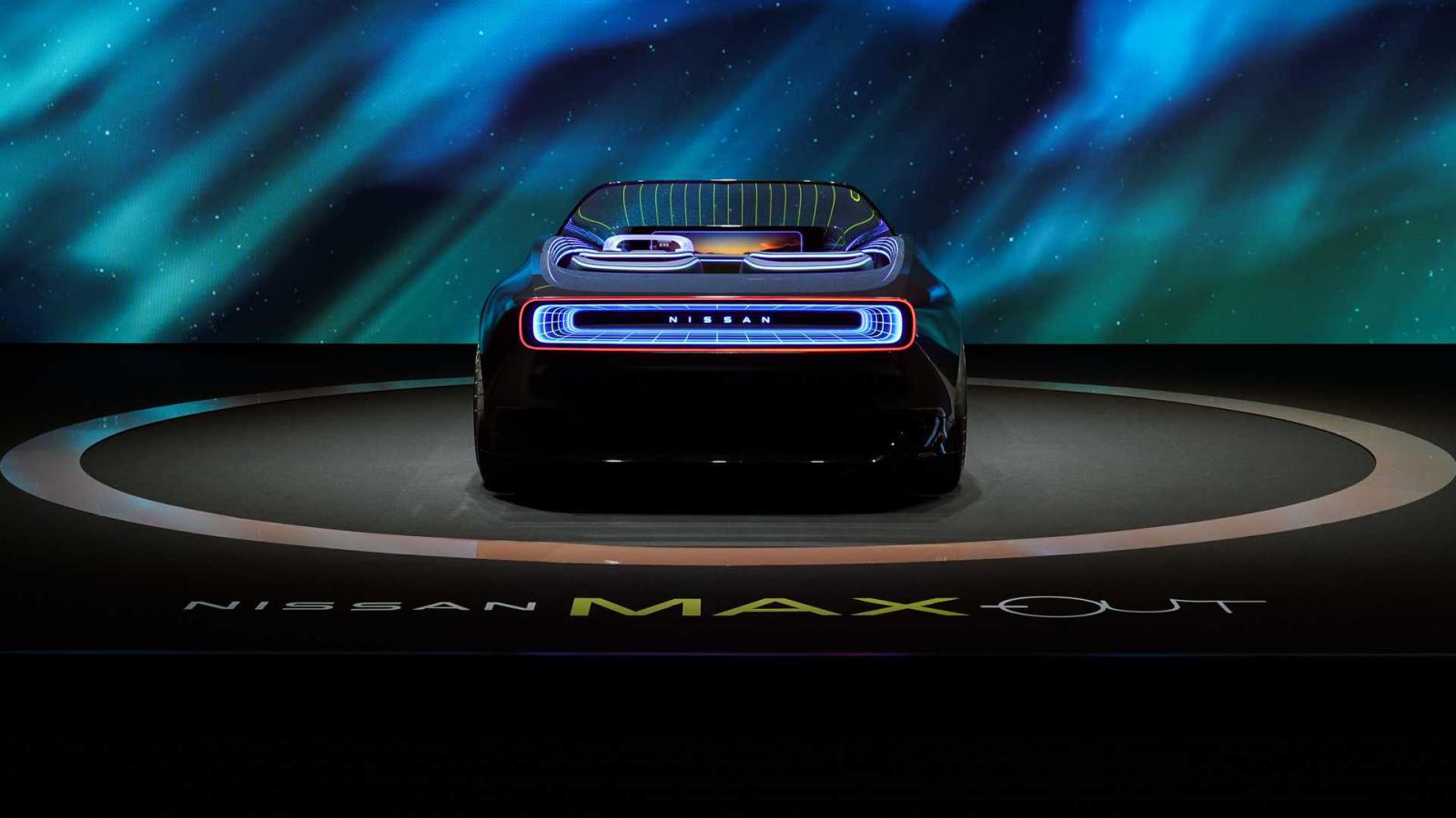 Nissan Max-Out: Ντεμπούτο για το φουτουριστικό ηλεκτρικό κάμπριο! 